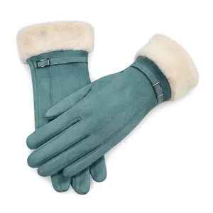 Elegant Touchscreen Winter Gloves for Women - Cozy Velvet Design thumbnail-2