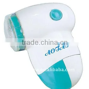 Portable Sweater Shaver thumbnail-1