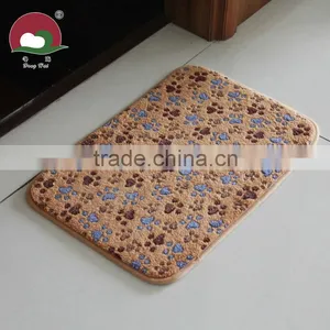Bathmat With Anti Slip Base thumbnail-4
