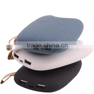 Various Kinds Chiristmas Gift OEM Portable Mobile Power Bank thumbnail-5