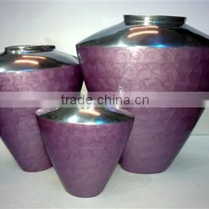 V Shaped Vases thumbnail-1