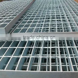 Galvanized Gratings I Beam Email:fence@apnetting.com thumbnail-1
