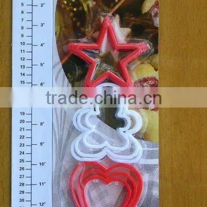 9PC Plastic Cookie Cutter Set thumbnail-1
