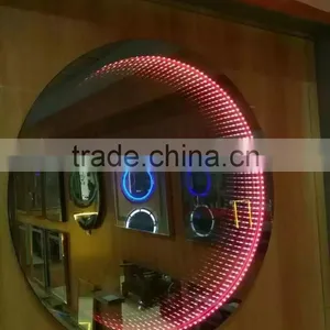 Top Quality Hotel LED Clock Illuminated Bathroom Mirror thumbnail-1