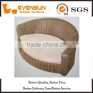 Half Round Shape Wicker Pet Bed thumbnail-1