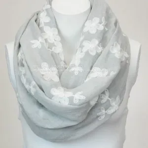 Soft Floral Print Infinity Loop Circle Scarf China Factory thumbnail-4