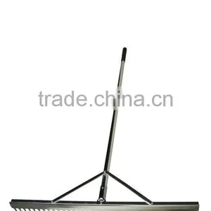 Garden Rakes thumbnail-1
