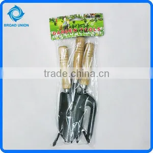 New Style 3PC Kids Garden Tool Set thumbnail-1