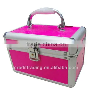 Large Capacity High Quality Aluminum PVC Cosmetic Case/Makeup Case thumbnail-1