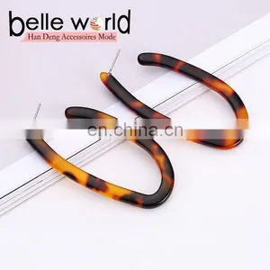 Wholesale Fashion Acetie Acid U Shaped Women's Acrylic Acetate Drop Earrings thumbnail-2