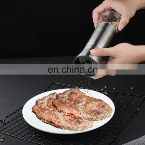 Favourable Price Top Quality Classic Big Bottle Manual Stainless Steel Pepper Grinder thumbnail-4
