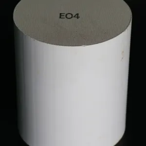 JHM-HI High-performance Ternary Catalyst | Specialized Exhaust Purification Honeycomb Ceramic Carrier for Euro IV and Euro V Standards thumbnail-2