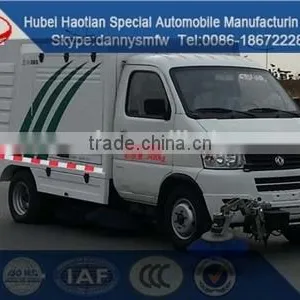Dongfeng 4x2 Mini Road Sweeper Cleaning Car for Sale Made in China thumbnail-1