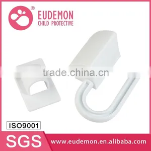 New Door Slam Prevention Guard on Market for Kids Safety thumbnail-3