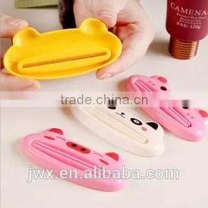 Cartoon Multi-purpose Tooth Paste Squeezer ABS Plastic thumbnail-2
