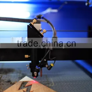 Perfect Laser Large Scale 100W 1300*2500mm PEDK-130250 Fabric Laser Cutting Machinery thumbnail-5