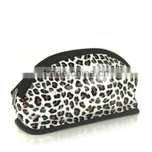 Pu Cosmetic Bag With Leopard Printing thumbnail-1