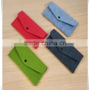 New Design High Quality Custom Button Felt Mobile Phone Pouch thumbnail-2