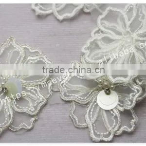 Beautiful Design 8.5cm Width Organza Flowers Beaded Lace in White thumbnail-5