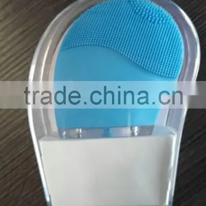 2016 Waterproof Vibrating Electronic Girl Face Clean Brush thumbnail-6