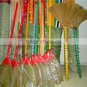 India Grass Broom With Wooden Stick thumbnail-5