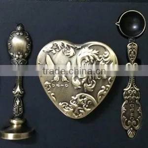 Luxury Foldable Gift Box for Stamped and Candle and Oil . thumbnail-4