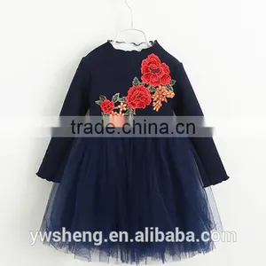 The New Autumn and Winter Children 's Clothing Girls' Long - Sleeved Lace Dress thumbnail-2