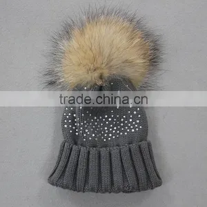 Myfur Chinese Manufacturer Woolen Hat for Kids With Detachable Raccoon Fur Pompom thumbnail-5