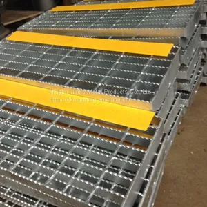 China Factory Cheaper Galvanized Steel Bar Grating thumbnail-2