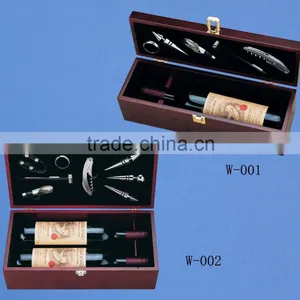 Wine Set in a Wooden Box thumbnail-1