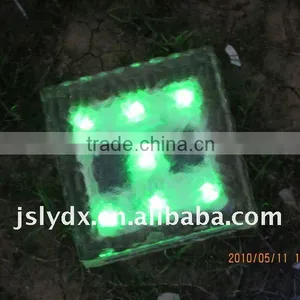 High Quality Solar Ice Brick LED Light With Competitive Price thumbnail-1