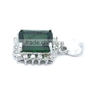 Wholesale White Gold Plated 925 Sterling Silver Charming Emerald Pendant thumbnail-2