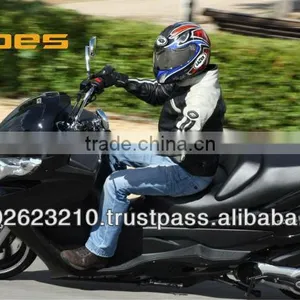 SCOOTER GOES BRAND thumbnail-4