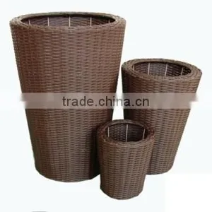 Outdoor Flower Basket thumbnail-4
