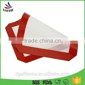 China Manufacturer Reusable Food Grade Silicone Non Stick Baking Mat,anti-slip Silicone Baking Mat Set thumbnail-3