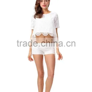 Fashion Design Crochet Scallop Hem Crop Top And Short 2pcs Co-ord Set thumbnail-2