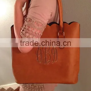 Wholesale Fashion Monogrammed Scalloped Purse thumbnail-2