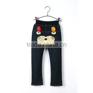 Fashion Green Small Plaid Lovely Kitten Printing Kids Pants Cute Design Boys Summer Hot Pants thumbnail-3