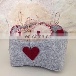 Soft Handmade Beige Felt Vase for Modern Home Decoration thumbnail-4
