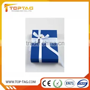 RFID White Paper Folding Gift Box in UHF Chip thumbnail-4