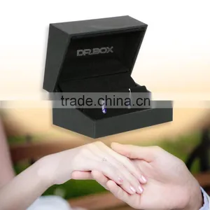 China Manufacturer Liner Paper Plastic Moving Wedding Design Boxes thumbnail-2