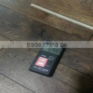 New Design Click Oak Solid Wood Flooring thumbnail-3