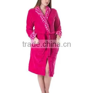 Women's Print Collar Solid Plush Robe--Pink thumbnail-1