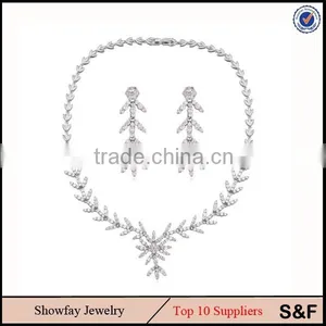 Dubai 18k Gold Jewellery Wholesale Charm Women Jewelry Cheap Jewelry Set For Wedding thumbnail-1