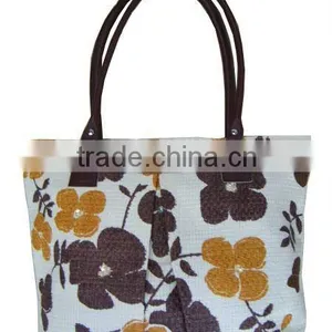 Fashion Handmade Knitted Straw Beach Bag thumbnail-1
