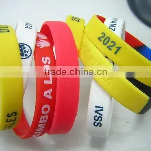 Costom Silicone/soft Pvc Wristband/ Bracelet thumbnail-1