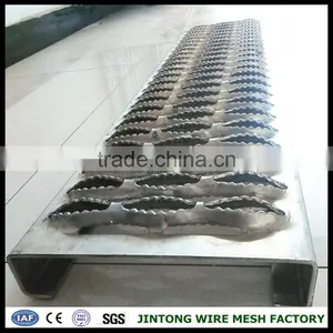 Hot Sale and Sample Free Galvanized Checkered Plate/checker Plate Specification With All Kinds of Hole Shape(China Manufacturer) thumbnail-1