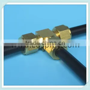 3/8" or 9.52mm Threaded Type Brass Tee Connector in Mist System Field thumbnail-3