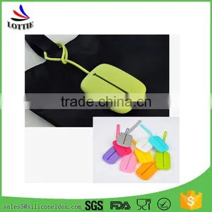 Colorful Portable Silicone Key Holder Bag Flexible Hand Strap Silicone Key Bag and Card Case thumbnail-6
