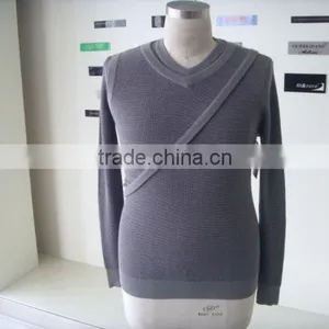 Men's Knitted Sweater thumbnail-1